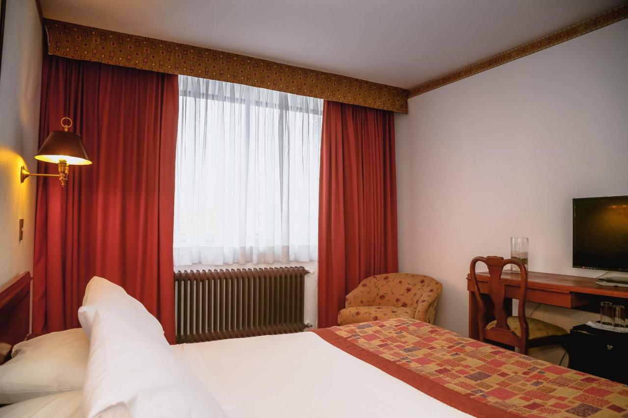 Hotel Los Navegantes 蓬塔阿雷纳斯 外观 照片