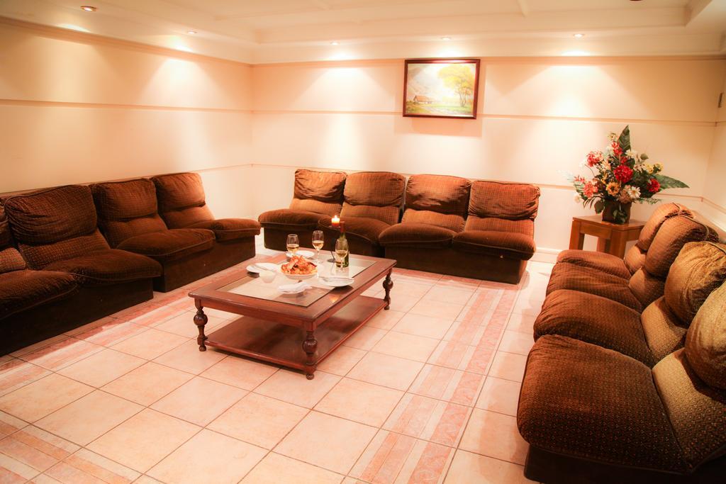 Hotel Los Navegantes 蓬塔阿雷纳斯 外观 照片