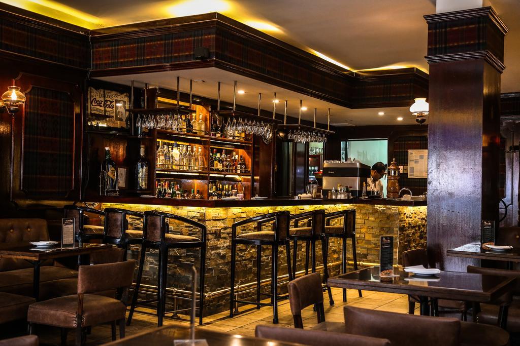 Hotel Los Navegantes 蓬塔阿雷纳斯 外观 照片