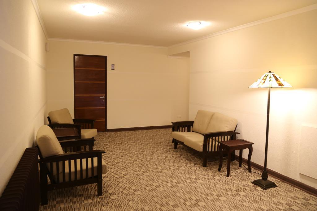 Hotel Los Navegantes 蓬塔阿雷纳斯 外观 照片
