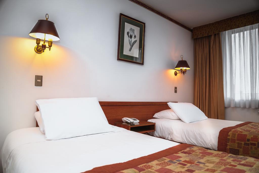 Hotel Los Navegantes 蓬塔阿雷纳斯 外观 照片