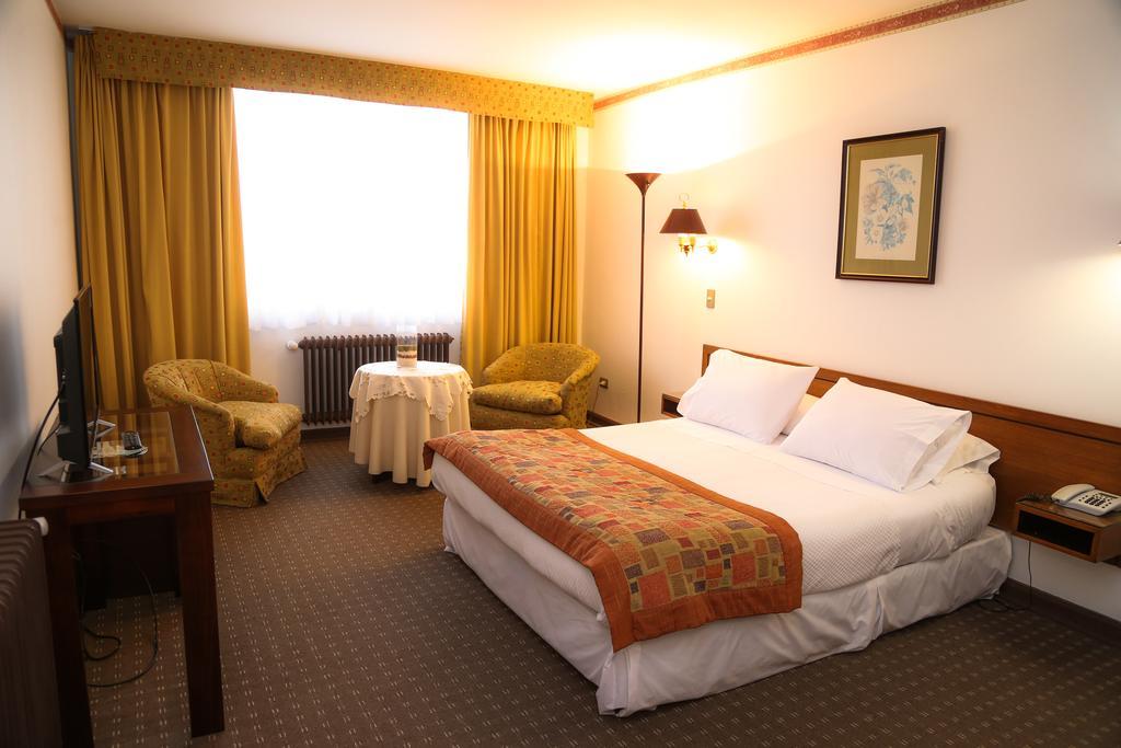 Hotel Los Navegantes 蓬塔阿雷纳斯 外观 照片