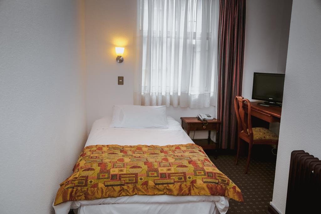 Hotel Los Navegantes 蓬塔阿雷纳斯 外观 照片